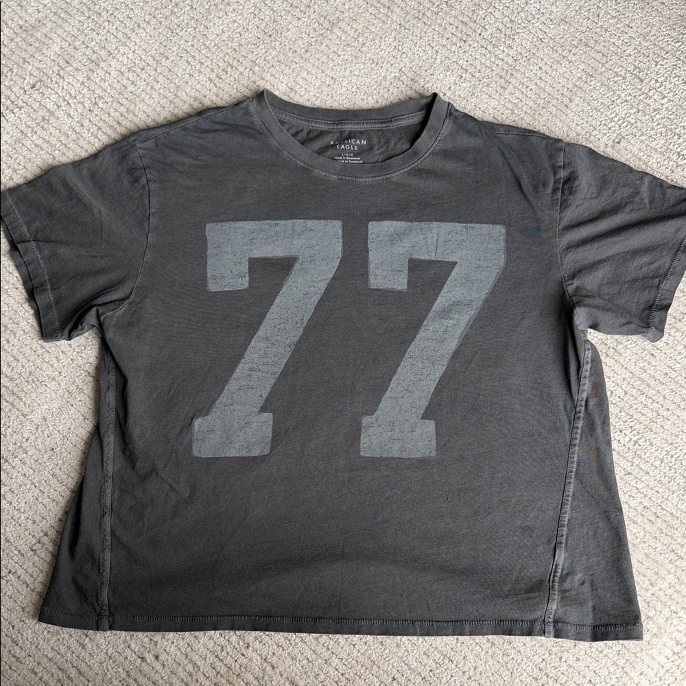 American Eagle 77 Graphic T-Shirt Tee